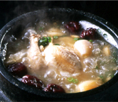 蔘鶏湯(サムゲタン）
